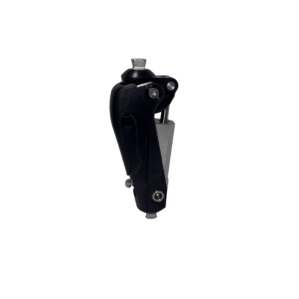 M0790-MCK-Knee-4.webp
